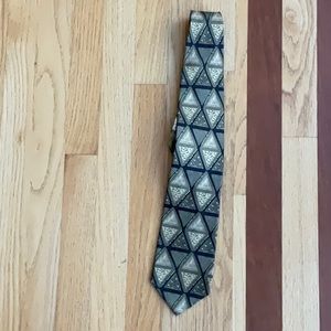 Mulberry tie
